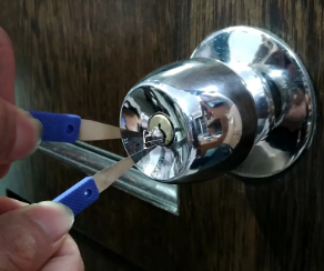 Set Extractoare Chei Rupte - EASYKEY